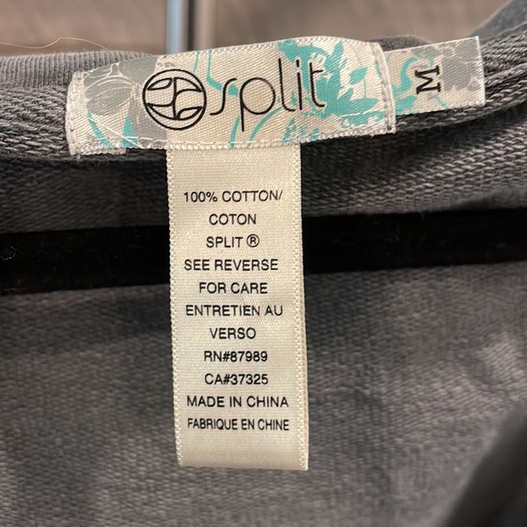 Split hoodie size M - Picture 2 of 4